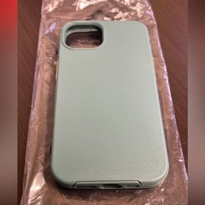 iPhone 13 LifeProof phone case (MagSafe compatible )